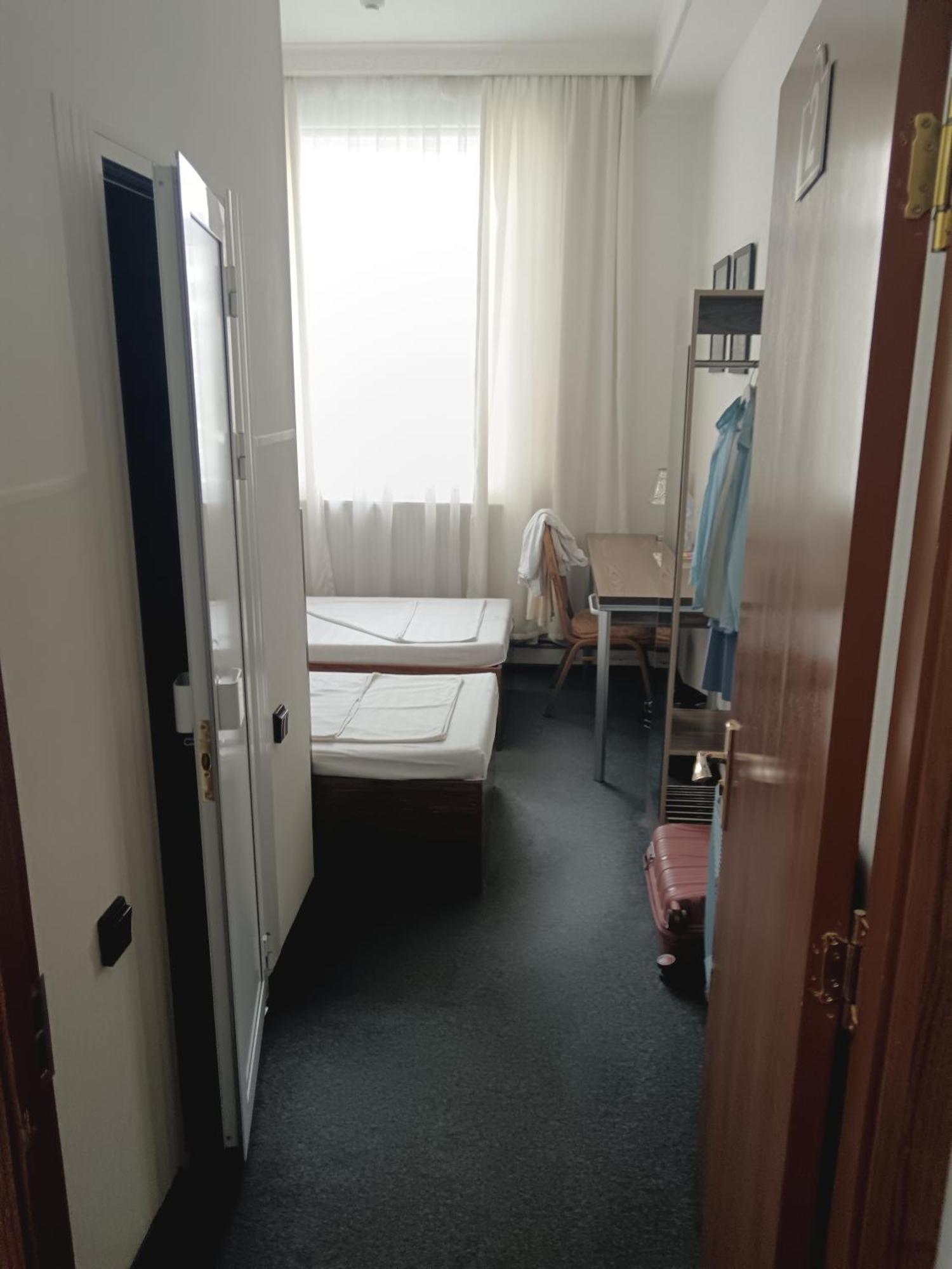 Sakura Inn Фергана Экстерьер фото